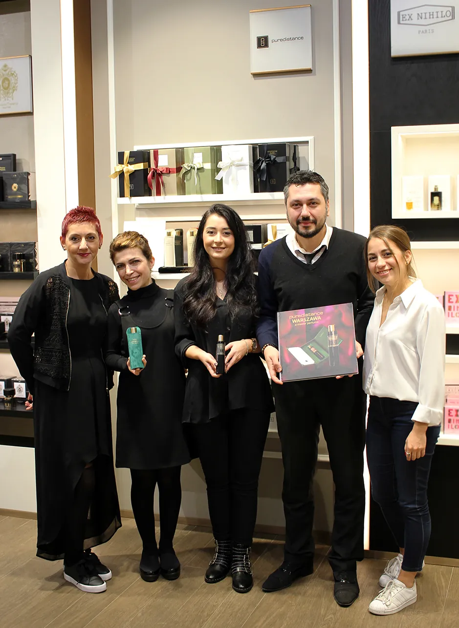 The team of Home of Scents Akasya in Istanbul